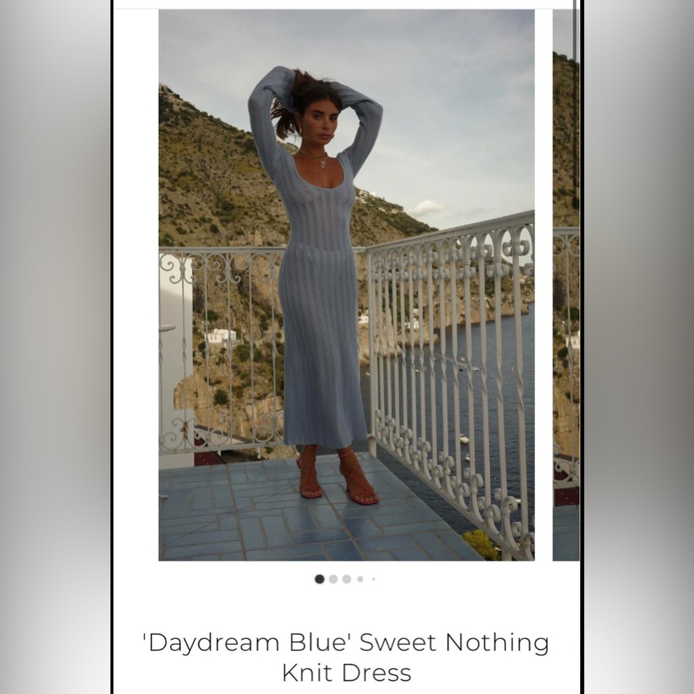 ISO sweet nothings in blue or grey